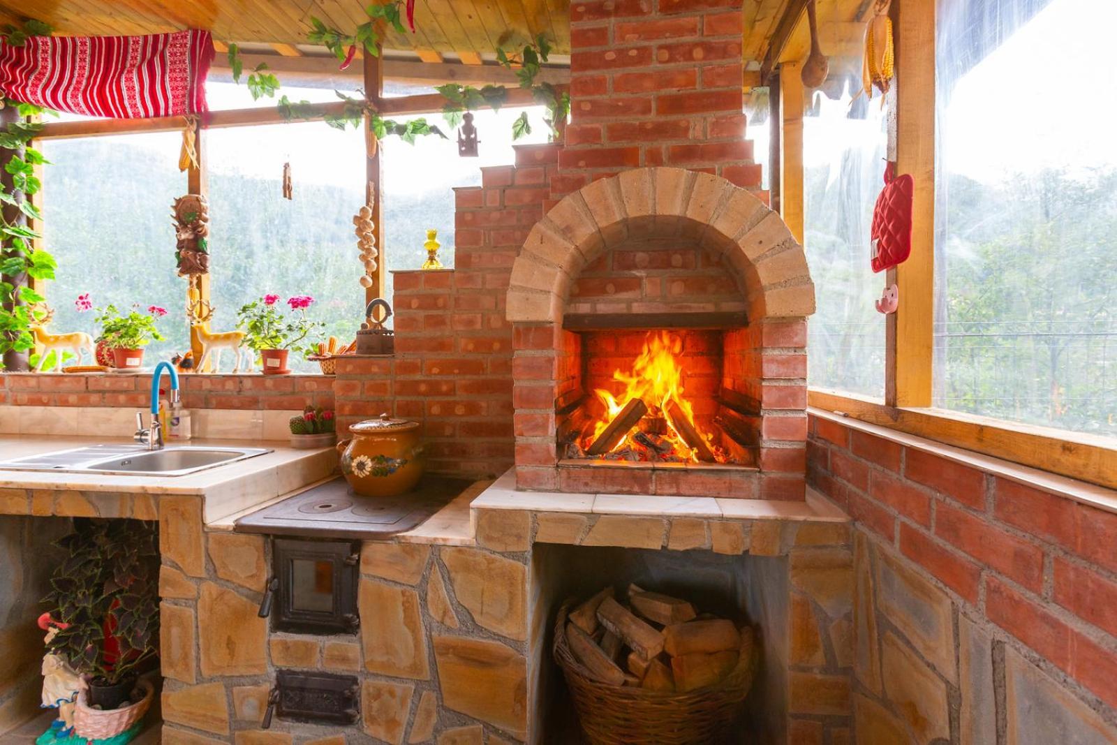 Pensjonat Casa Vio Nehoiu Zewnętrze zdjęcie